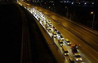 Bursa’da sokağa çıkma kısıtlaması drone ile...