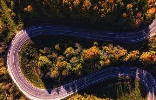 Bursa’da sonbahar güzelliği havadan görüntülendi