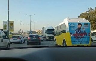 Bursa’da tersten giren tır trafiği birbirine kattı