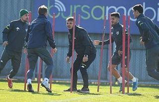 Bursaspor, Altay maçı hazırlıklarını tamamladı