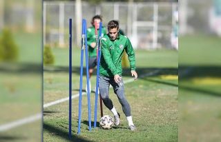 Bursaspor, Karşıyaka maçı hazırlıklarına Vakıfköy’de...
