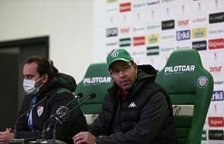 “Bursaspor Teknik Sorumlusu Fazlı Tan: “Son dakika...