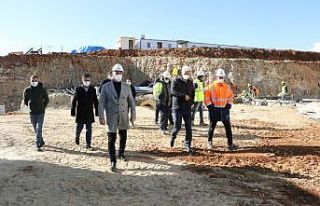 Büyükşehir, Kula’daki çevreci tesiste incelemede...