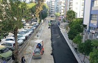 Büyükşehir yol yapım çalışmalarını sürdürüyor