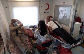 Çaldıran’da kan bağışına büyük ilgi