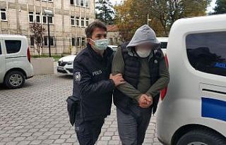 Çalıştığı iş yerinden hırsızlık yaptığı...