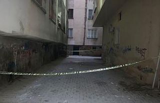 Çamaşır asarken düşen genç kız hayatını kaybetti