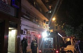 Çamaşır makinesi evi yakıyordu