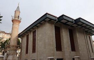 Cami 5 kez yıkıldı, minaresi 4 asırdır ayakta