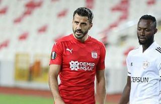 Caner Osmanpaşa, kariyerindeki 3. golünü UEFA maçında...