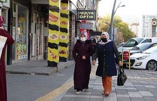 Çankırı’da kalabalık yerlerde sigara içilmesi...