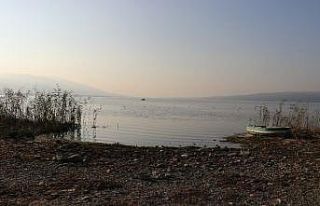 Çanlar Sapanca Gölü için çalıyor, su seviyesi...