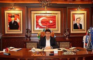 Çat Belediye Başkanı Yaşar’dan “Öğretmenler...