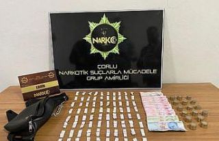 Çoraptan uyuşturucu çıktı