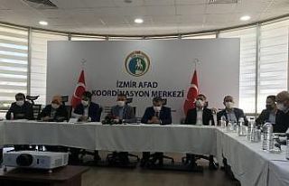 Cumhurbaşkanı Yardımcısı Fuat Oktay, depremde...