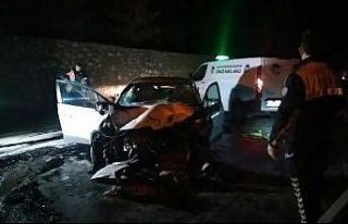 D-100’de otomobil, tıra arkadan çarptı: 1 ölü,...