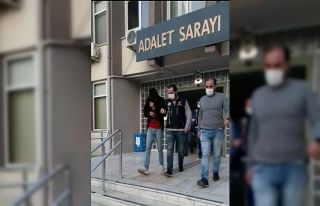 Davetsiz misafir bağımlı değil polis çıkınca,...