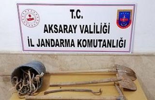Defineciler kaçak kazı yaparken 2. kez jandarmaya...