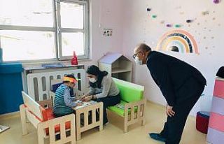 Demir, özel çocukların eğitim gördüğü anaokulu...
