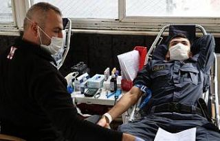 Denizli il Jandarma Komutanlığı kan bağışında...