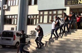 Denizli’de uyuşturucu ticareti yapan 23 şahıs...