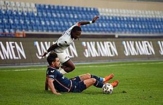 Denizlispor, Başakşehir’den 1 puanı söküp aldı