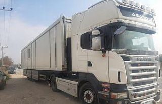 Depremzedelere ilk konteynerler Erzincan’dan