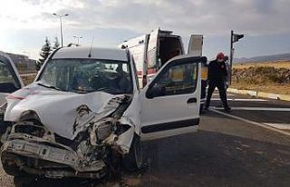 Develi’de trafik kazası: 2 yaralı