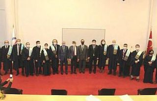 DPÜ’de İİBF’de Akademik Yükseltme Töreni