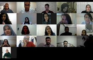 DÜ’de öğretmen ve öğretmen adaylarına dijital...