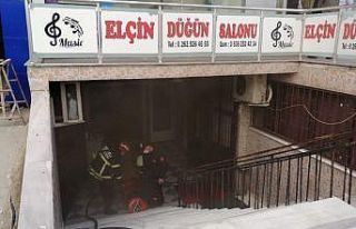 Düğün salonunda yangın paniği