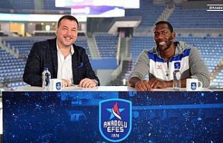 ’Dunston Blokları’ artık Sinan Erdem Spor Salonu’nda