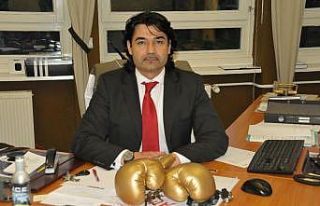 Dünyanın en iyi boks promotörünün tespih merakı