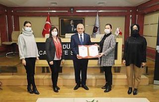 Düzce TSO Güvenli Hizmet Belgesini aldı