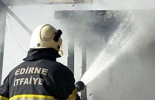 Edirne’de sosyal tesiste yangın