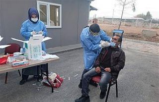 Edremit Belediyesi tüm personeline korona testi yaptırdı