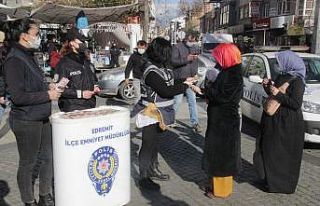 Edremit’te kadınlara ’KADES’ uygulaması tanıtıldı