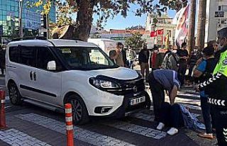 Edremit’te yaya geçidinde kaza