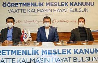 Eğitim Bir-Sen Bursa 1 No’lu Şube’den ’Öğretmenlik...