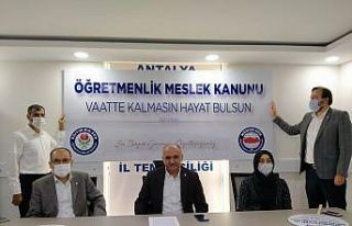 Eğitim Bir Sen Öğretmenlik Meslek Kanunu istiyor