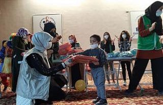 Elazığ’da çocuklar oyuncak şenliği ile eğlendi