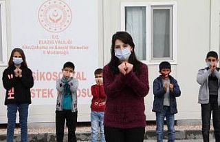 Elazığ’da depremzede çocuklardan, İzmirli akranlarına...