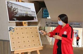 Erzincan Spor Lisesi öğrencileri yap-boz ile okulun...