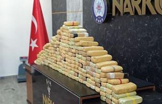 Esenyurt’ta kilere gizlenen 113 kilogram eroin ele...