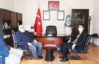 Eski Devlet Bakanı Şeker’den Başkan Tuna’yla...