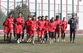 Eskişehirspor Altınordu maçının hazırlıklarını...