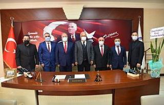 Esnaf Kefalet yönetiminden başkan Posbıyık’a...