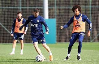 Fenerbahçe’de Gençlerbirliği hazırlıkları...