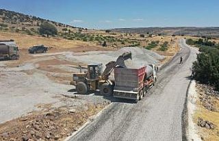 Gaziantep kırsalında yoğun yol mesaisi