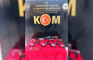 Gaziantep ve Adıyaman’da kaçak silah operasyonu:...